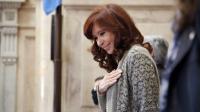 Confirman que Cristina Kirchner evoluciona bien y que el pólipo que le extirparon es benigno