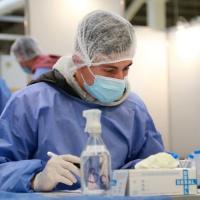 Quince muertos y 13.456 nuevos contagios de coronavirus en el país