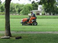 La ciudad de Larroque  invita a cuidar y mantener “linda la ciudad”