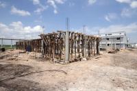 Avanzan la construcción de los  pabellones en la UP 9  Colonia El Potrero