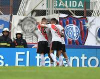 River le ganó a San Lorenzo y alcanzó la punta de la zona 1