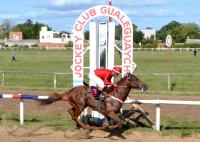 Turf: “Torino Kiin Ha” bailó al estilo del Carnaval.