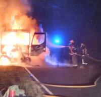 Camión incendiado en la RP51