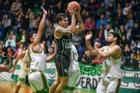 Está de fiesta: Racing vapuleó a Neptunia y clasificó a los playoffs