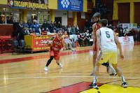 Racing sufrió una dura derrota y hoy define su futuro