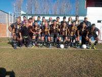 Deportivo Gurises goleó a La Ribera y se afianza como líder en el ascenso