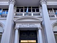 Canje de deuda en pesos, bono para jubilados, tarifas y Mesa de  Enlace, lo inmediato de Massa