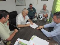 Pueblo Belgrano:  acuerdan un bono de fin  de año de tres mil pesos