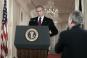 Bush asume la derrota