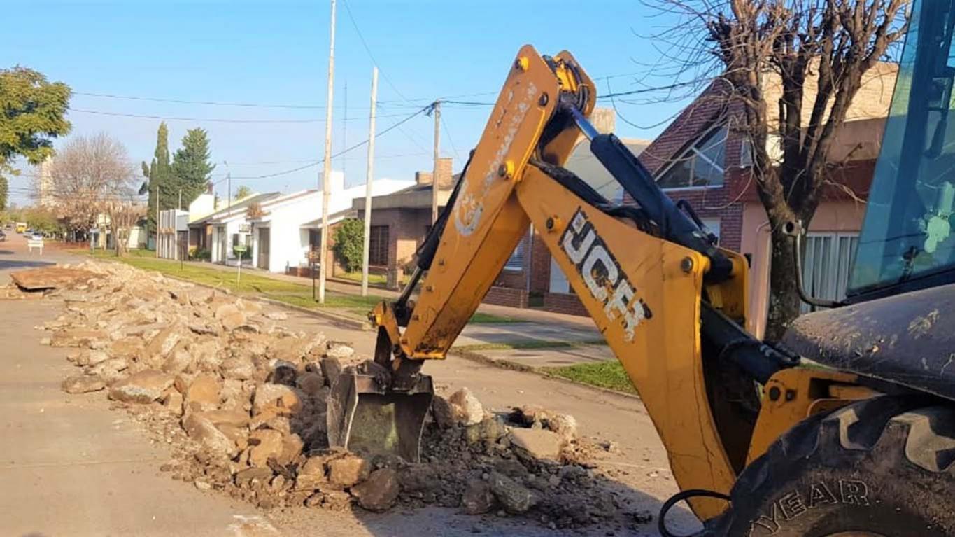 Avanzan obras públicas en Urdinarain