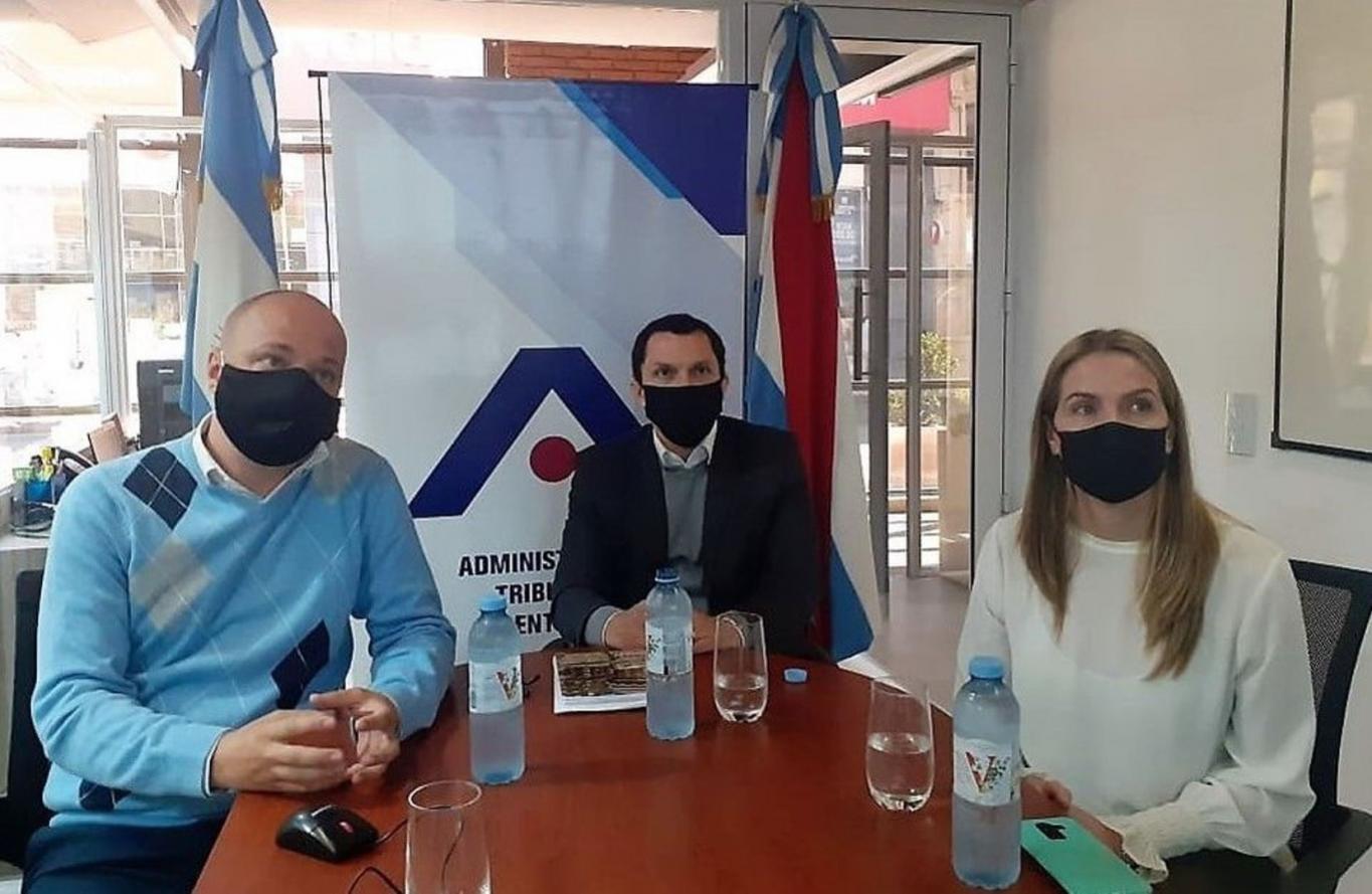 Segunda edición del conversatorio tributario  provincial