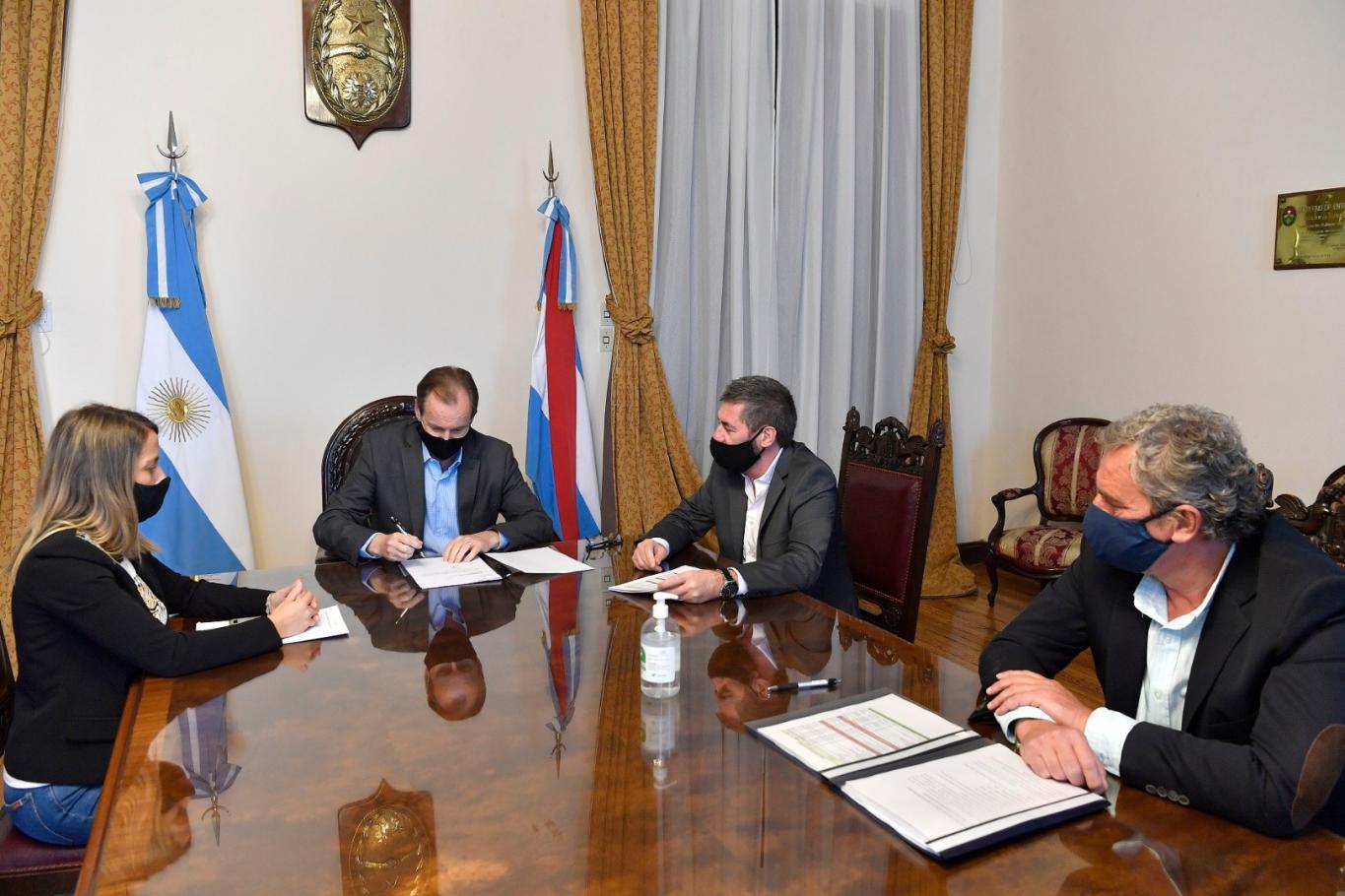 El presupuesto 2021 priorizará la obra pública, salud y desarrollo social