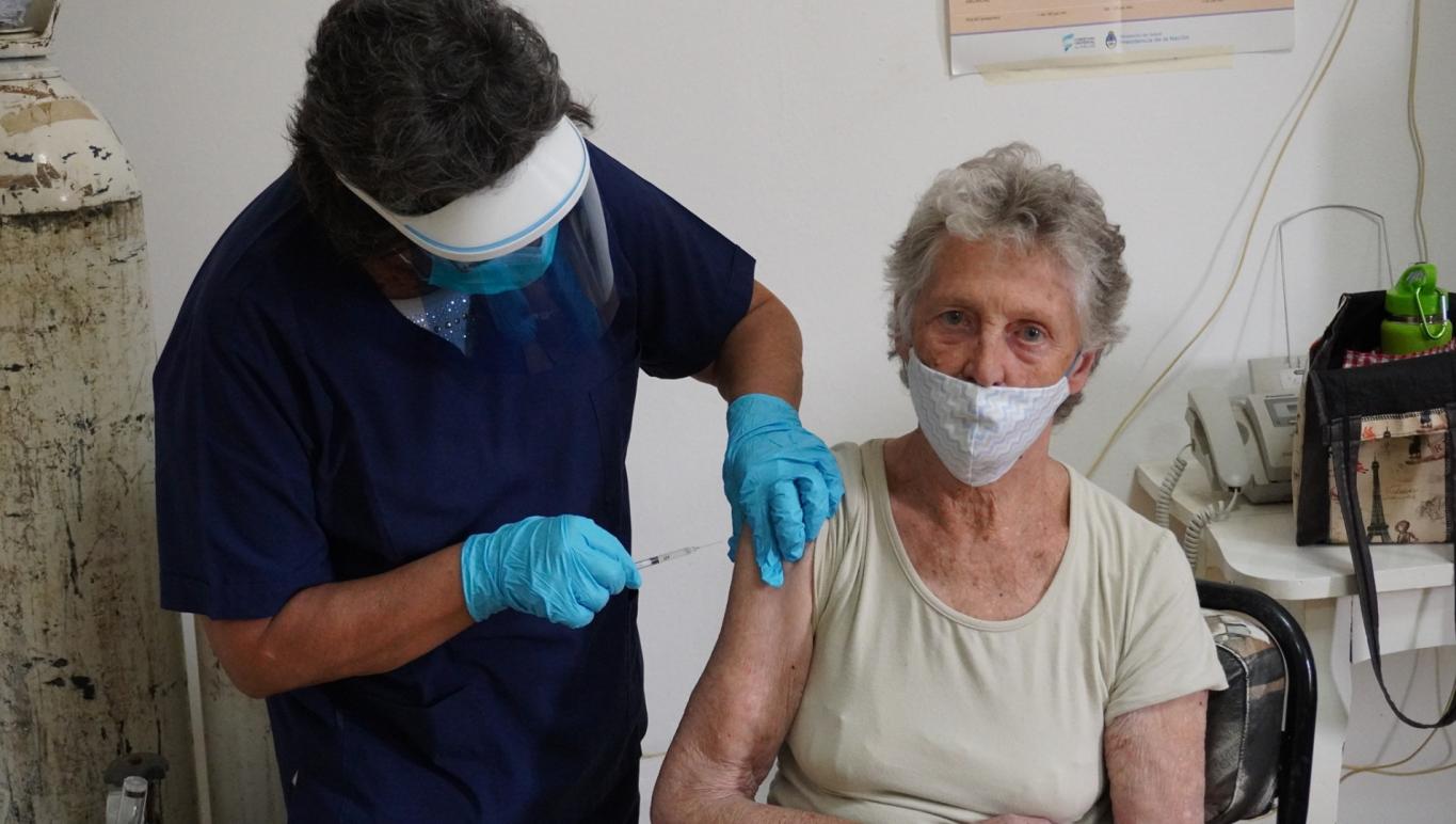 Aldea San Antonio: sigue la vacunación