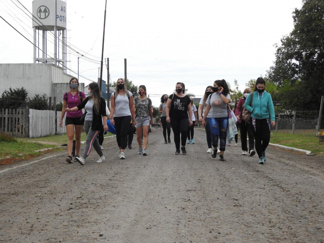 Aldea San Antonio: con una feria de emprendedoras, culmina el mes de la mujer