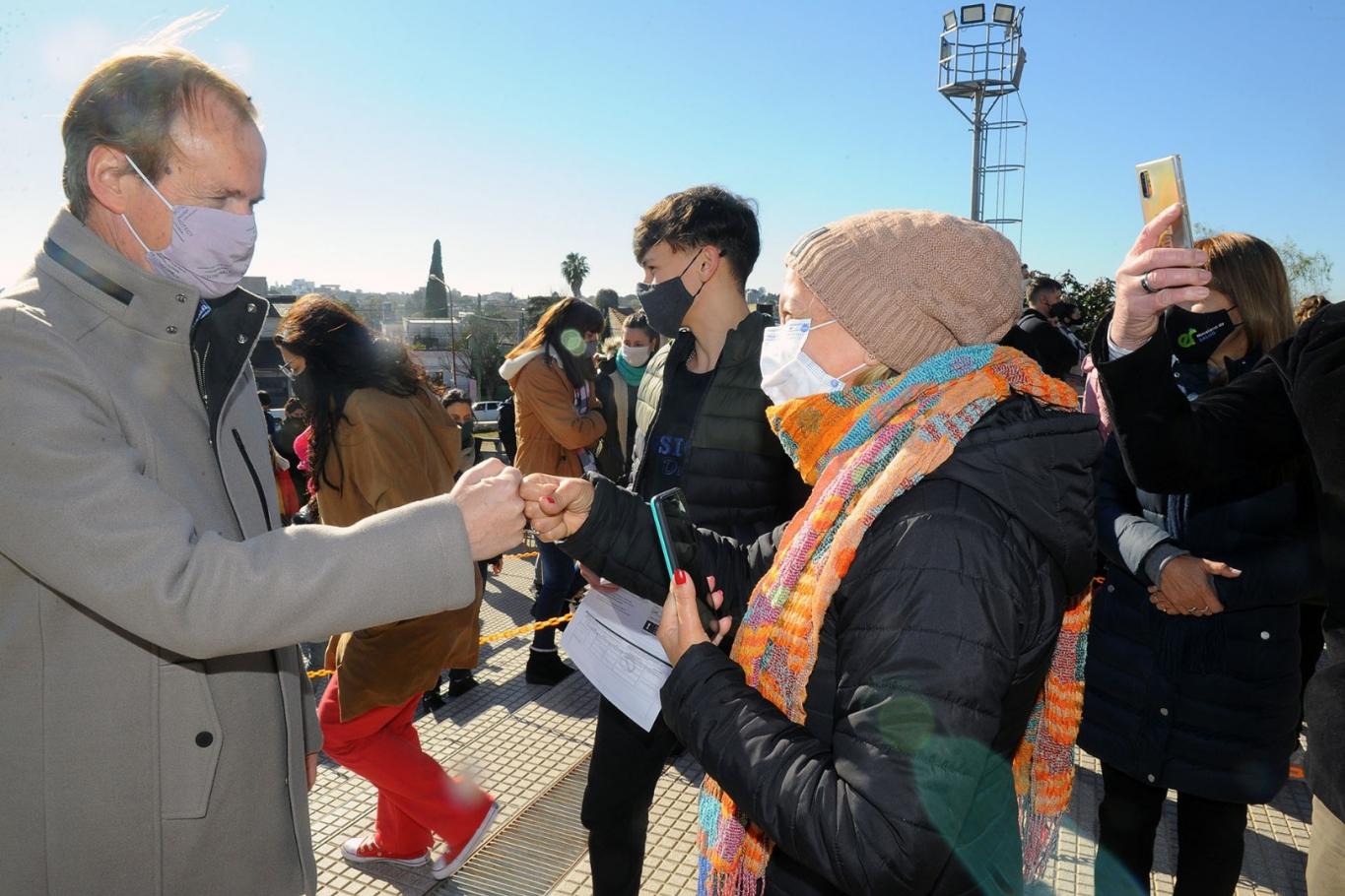 El  martes se lanzarán la vacunación para menores de 18 años en la provincia