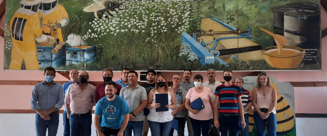 Afirman que durante el 2021 se entregaron 42 millones de pesos a sectores productivos del campo