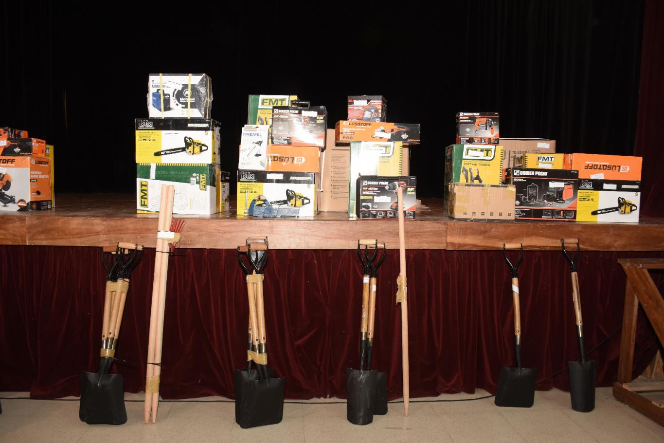 En 2021, provincia y Nación entregaron   herramientas a emprendedores  