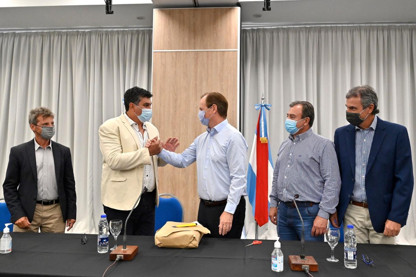 “Generar el acceso a la vivienda propia es una tarea indelegable”, señaló Bordet