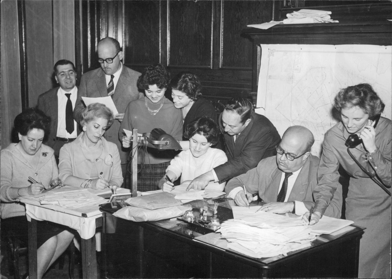 Los censos en 153 años de historia: mediciones objetivas e imagen de como se autopercibe la sociedad