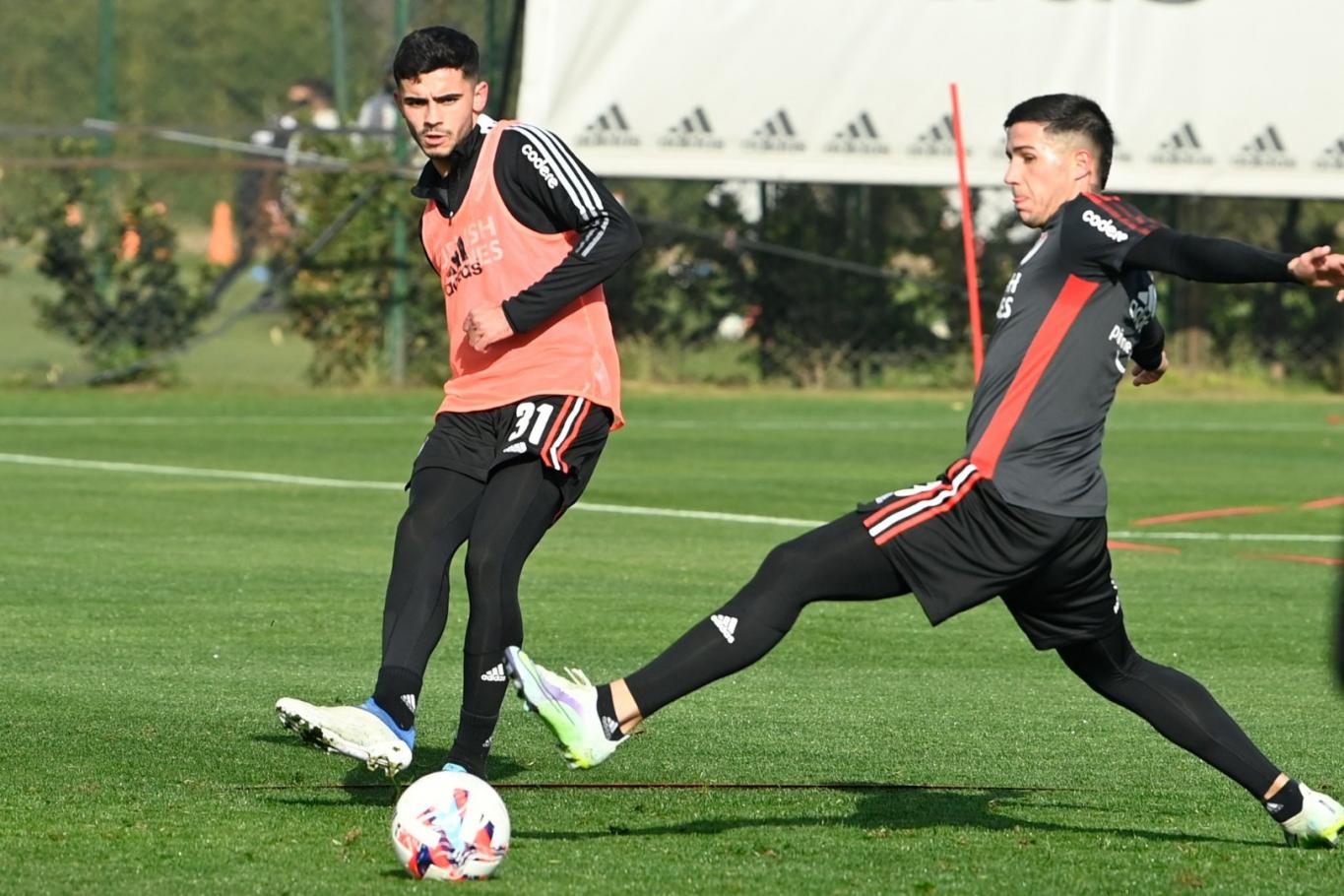 River visitará a Defensa y Justicia en el debut