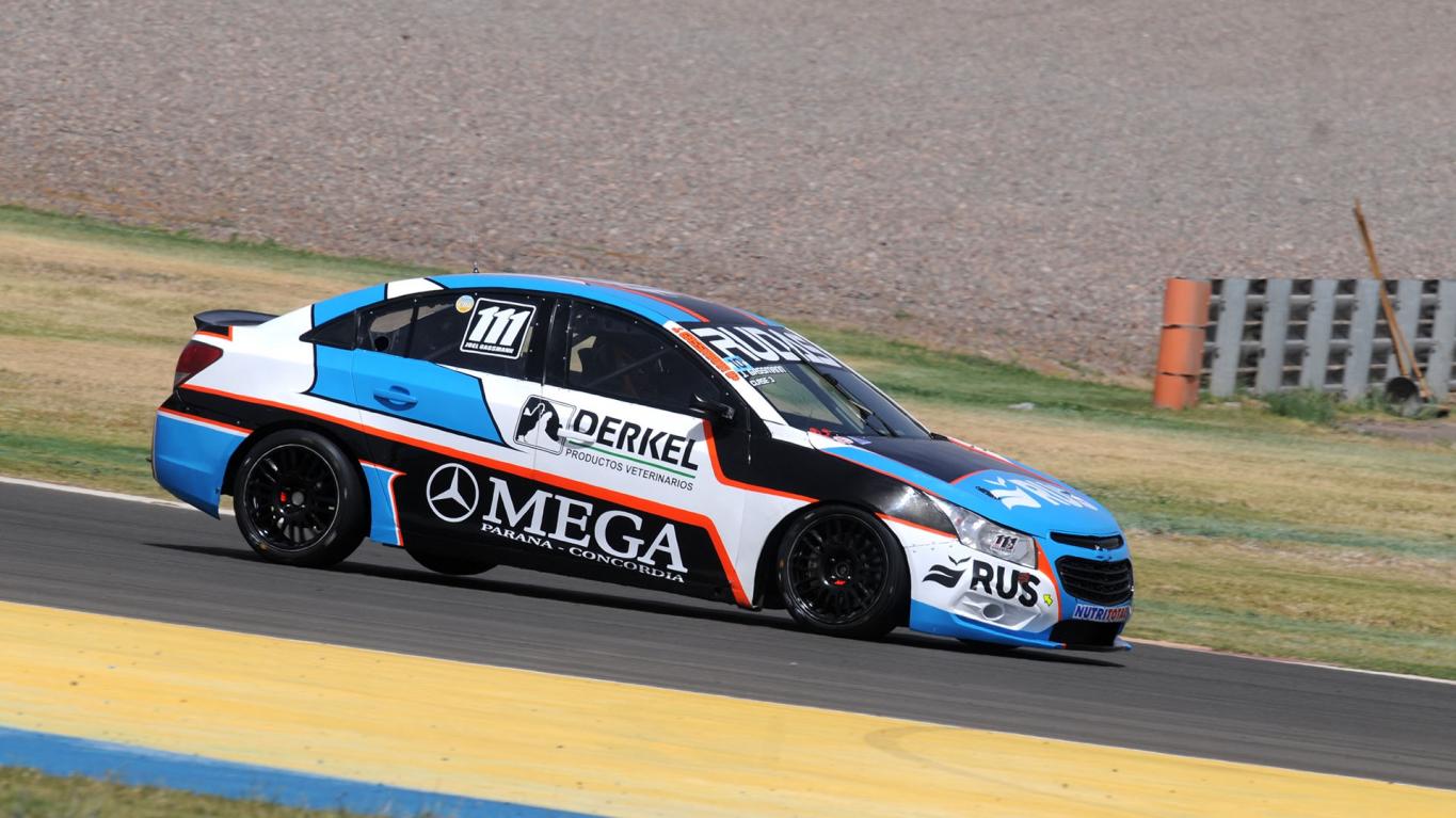 Gassmann festejó en la clase 3 del Turismo Nacional