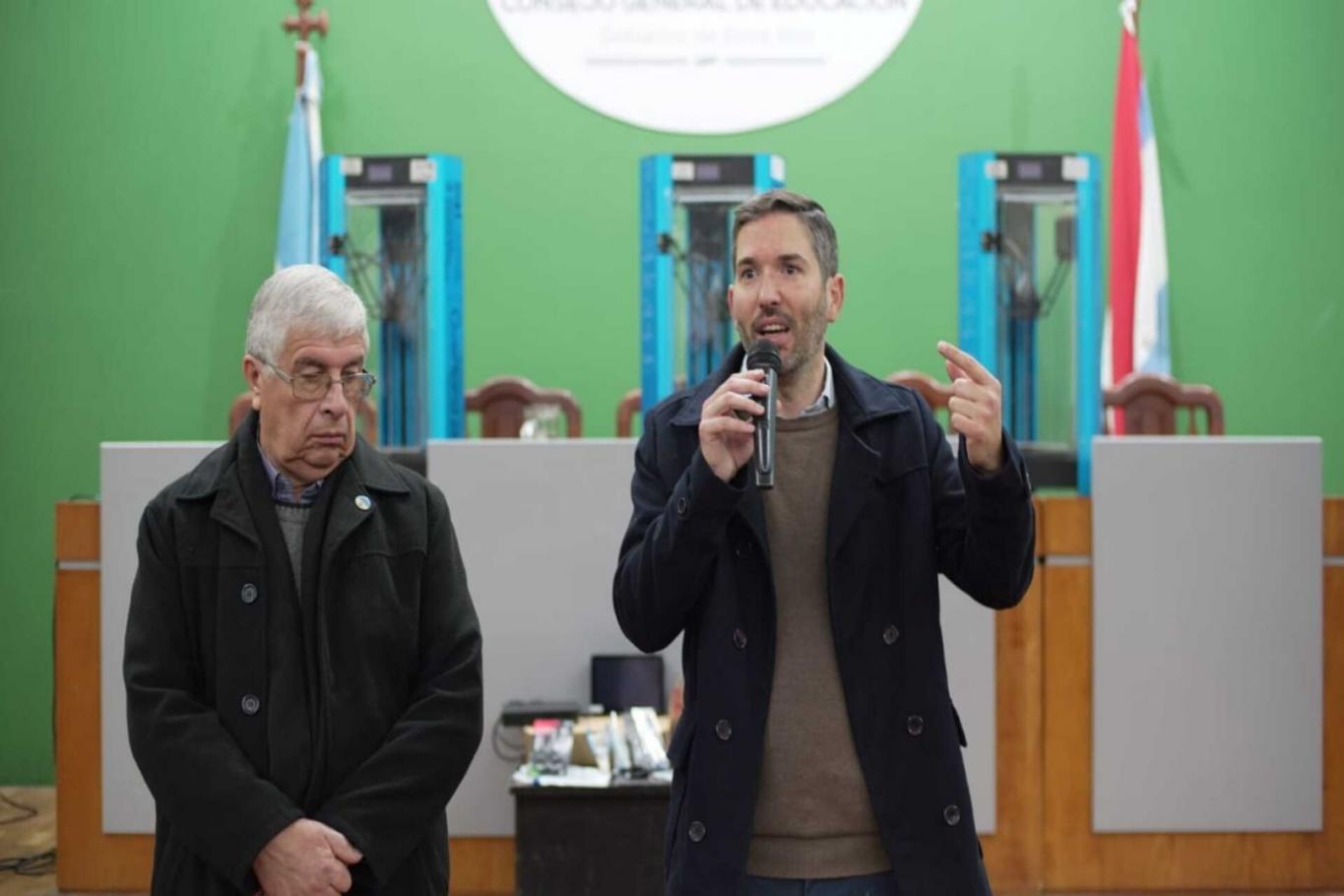 Más impresoras 3D para  escuelas técnicas