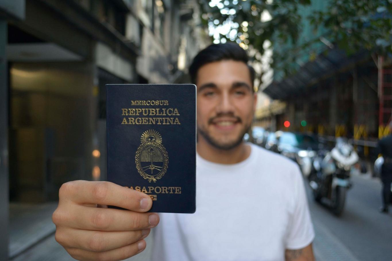 Afirman que se normaliza la entrega de Pasaportes